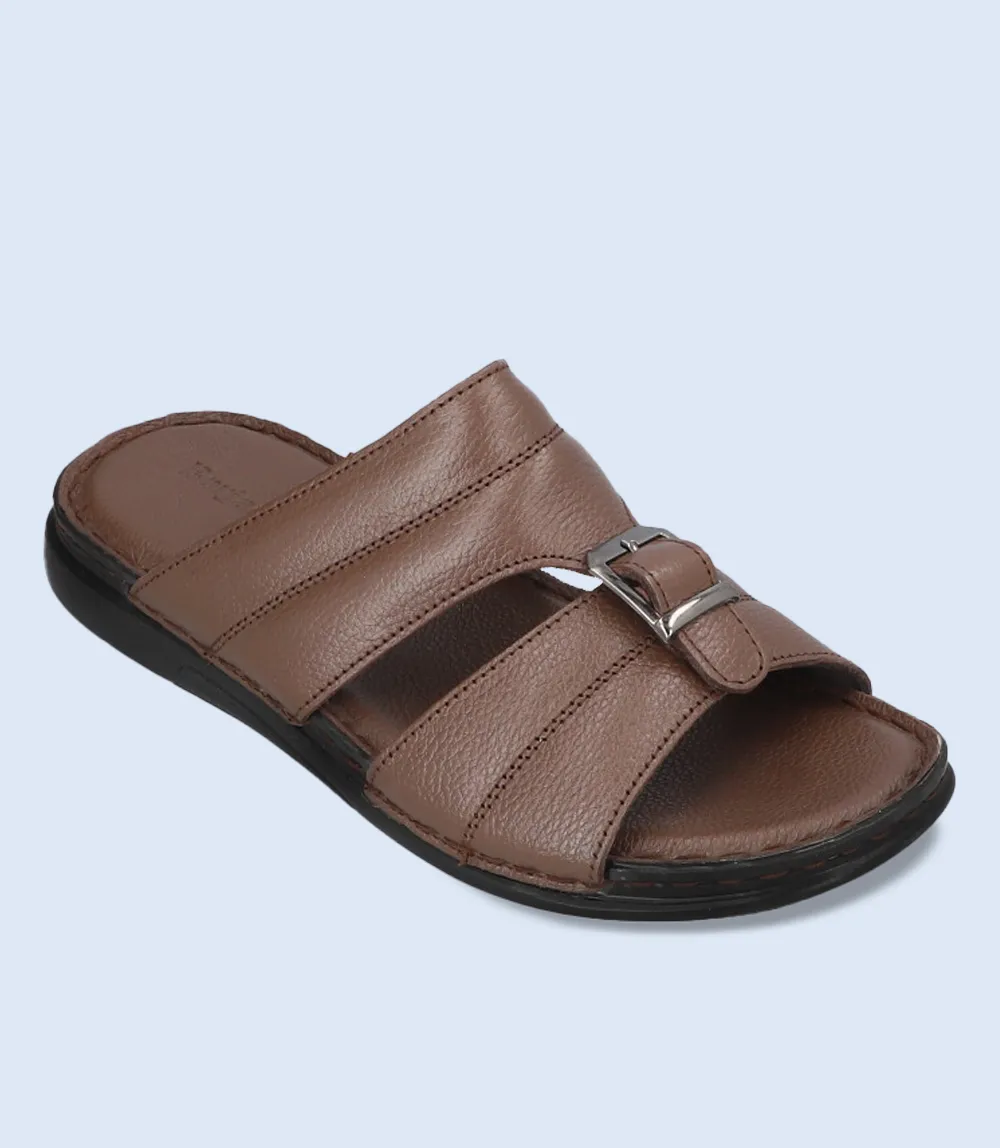 BM5599-BROWN-Men Slippers