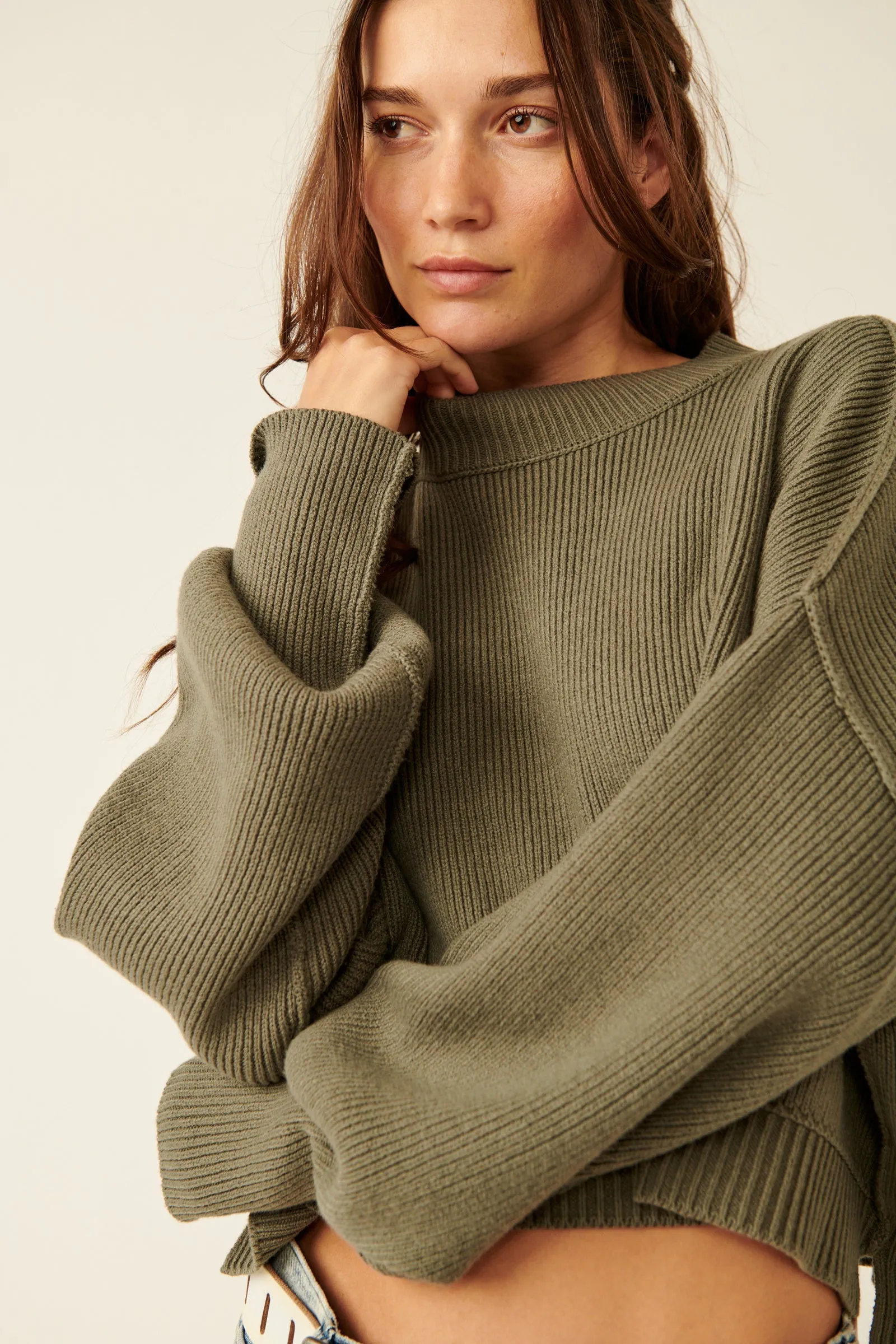 Easy Street Crop Pullover - Dried Basil