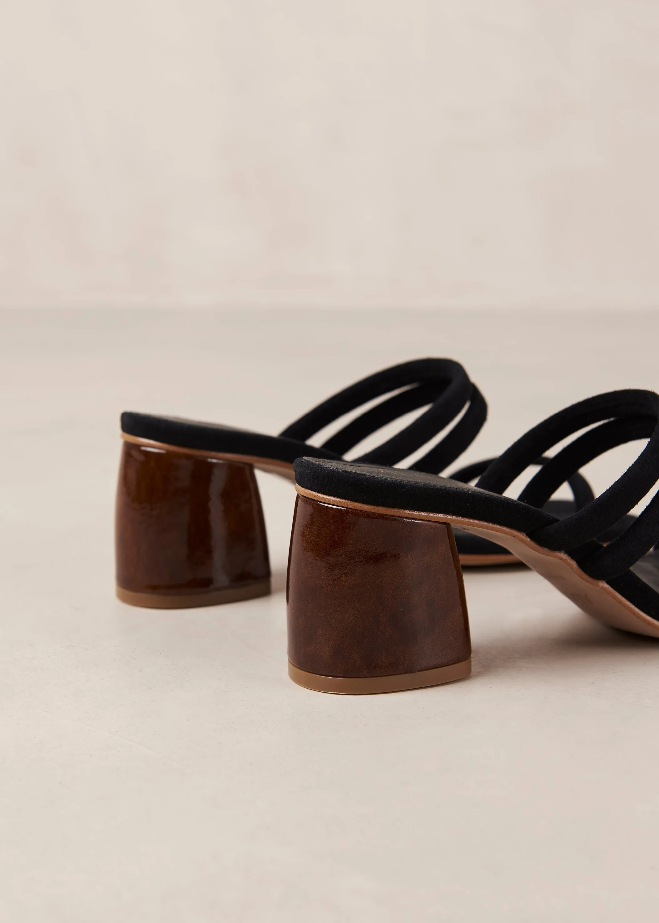 Indiana Black Leather Sandals