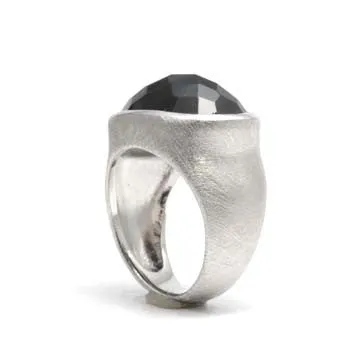 Ladies Checkerboard Cut Onyx Ring