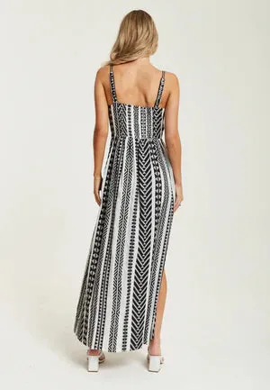 Liquorish Aztec Jacquard Maxi Dress In White And Black