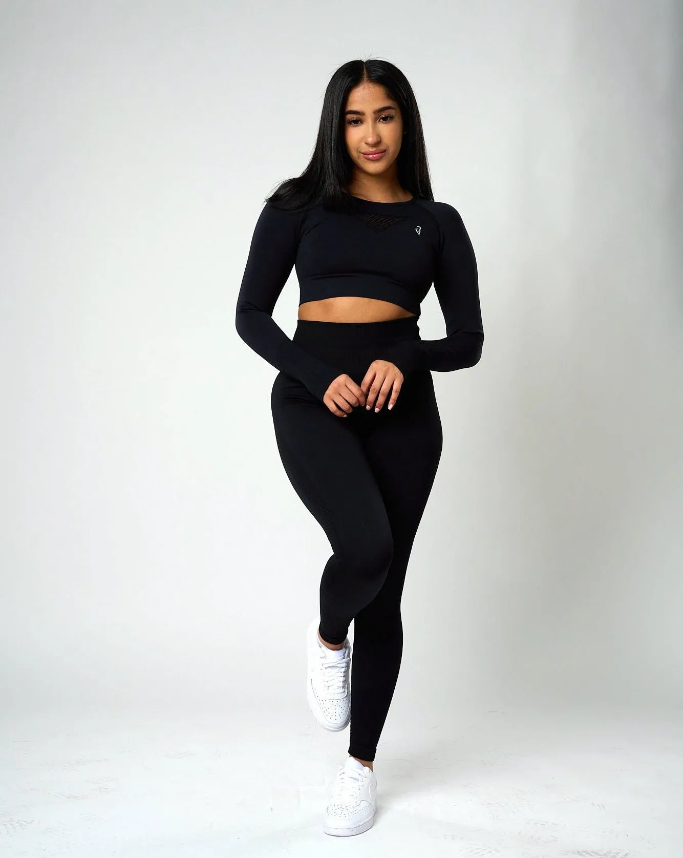 Sujey Long Sleeve Crop Top - Black