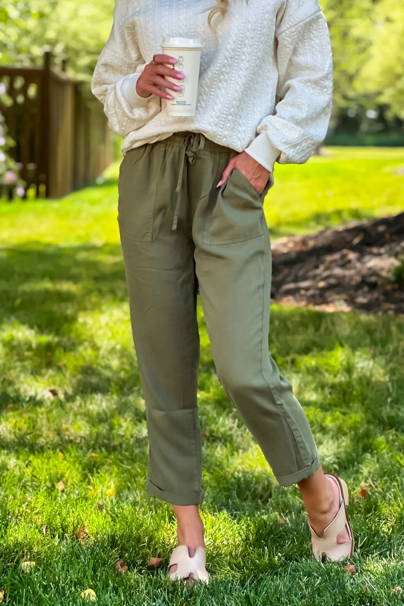 Wild Truffle Maisie Crop Pants : Army Green